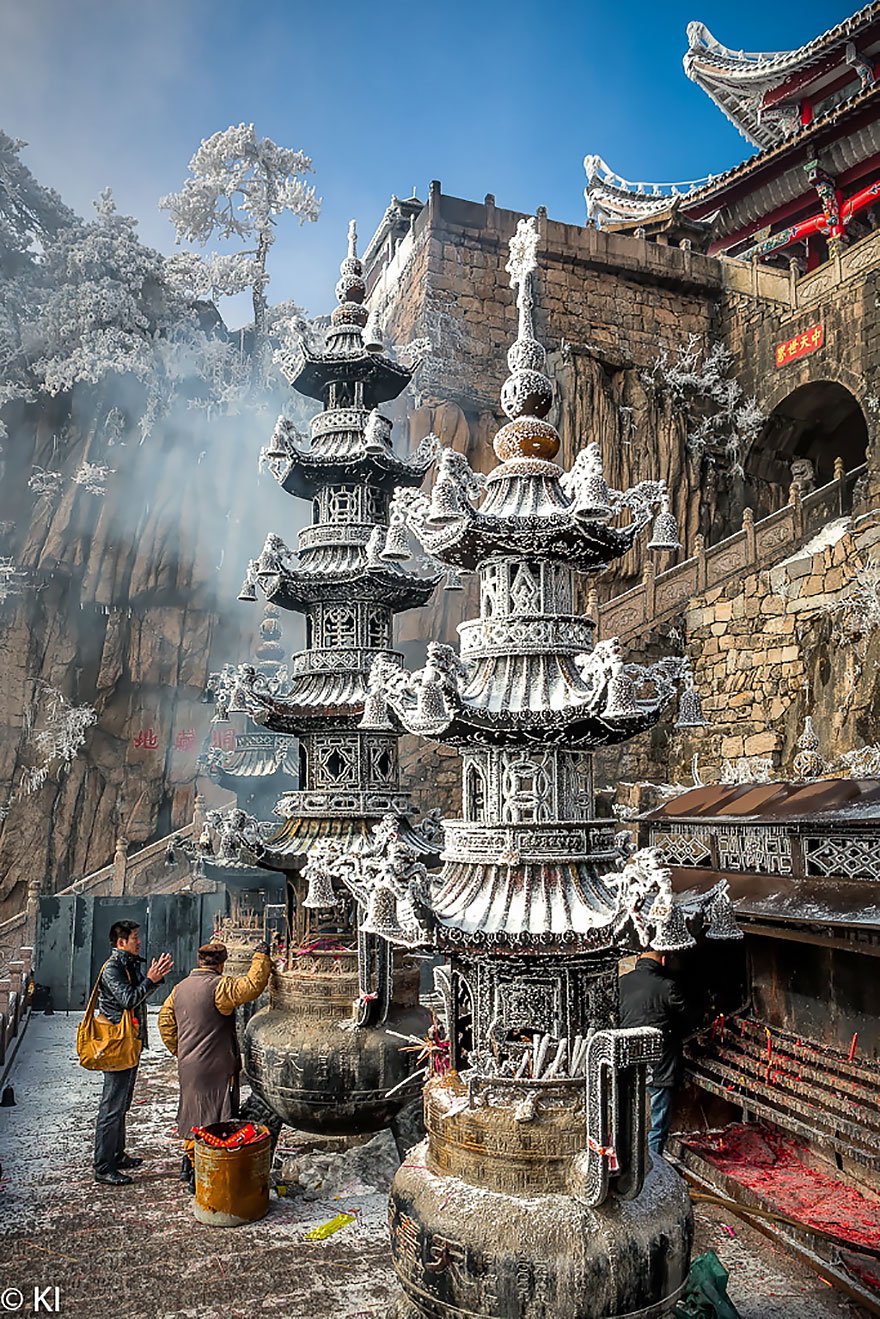 https://mdw-travel-data-us-east-1.s3.amazonaws.com/img/country/China/Daqi-Mountain/img_01.jpg