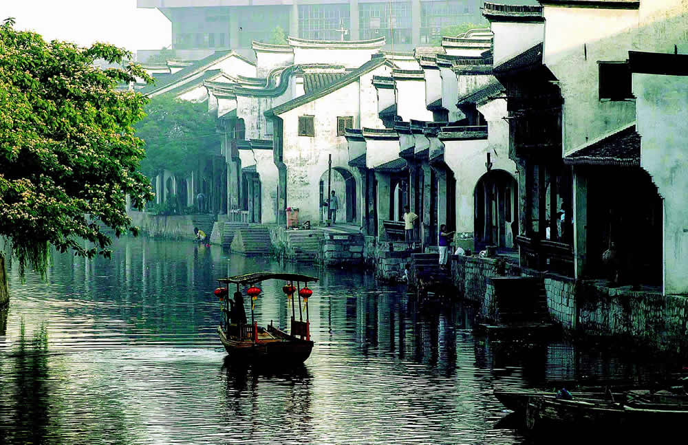 https://mdw-travel-data-us-east-1.s3.amazonaws.com/img/country/China/Daxu-Ancient-Town/img_03.jpg