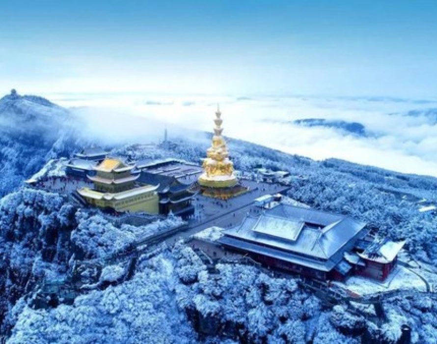https://mdw-travel-data-us-east-1.s3.amazonaws.com/img/country/China/Emei-Ice-Spring/img_01.jpg