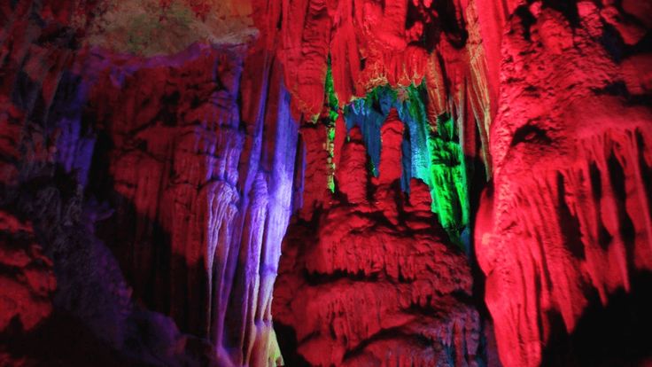 https://mdw-travel-data-us-east-1.s3.amazonaws.com/img/country/China/End-of-the-Earth/img_01.jpg