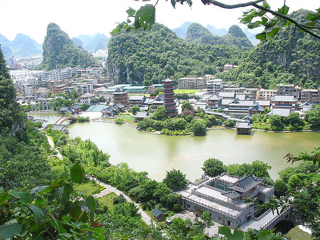 https://mdw-travel-data-us-east-1.s3.amazonaws.com/img/country/China/Folded-Brocade-Hill/img_01.jpg