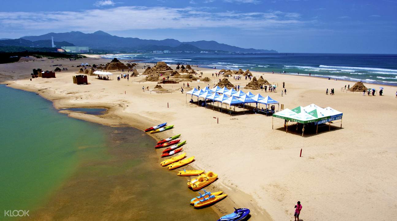 https://mdw-travel-data-us-east-1.s3.amazonaws.com/img/country/China/Fulong-Beach/img_03.jpg