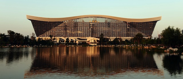 https://mdw-travel-data-us-east-1.s3.amazonaws.com/img/country/China/Global-Center/img_01.jpg