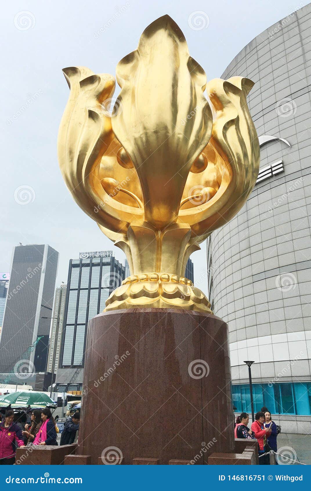 https://mdw-travel-data-us-east-1.s3.amazonaws.com/img/country/China/Golden-Bauhinia-Square/img_03.jpg