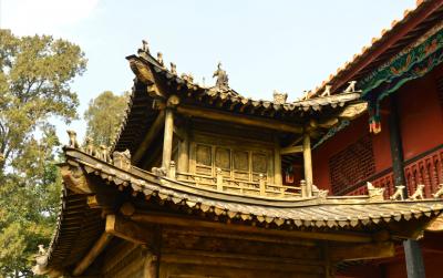 https://mdw-travel-data-us-east-1.s3.amazonaws.com/img/country/China/Golden-Temple/img_03.jpg