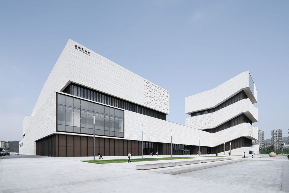 https://mdw-travel-data-us-east-1.s3.amazonaws.com/img/country/China/Guangdong-Museum/img_02.jpg