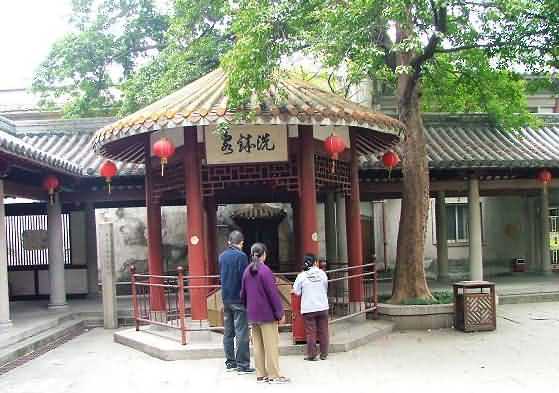 https://mdw-travel-data-us-east-1.s3.amazonaws.com/img/country/China/Guangxiao-Temple/img_01.jpg