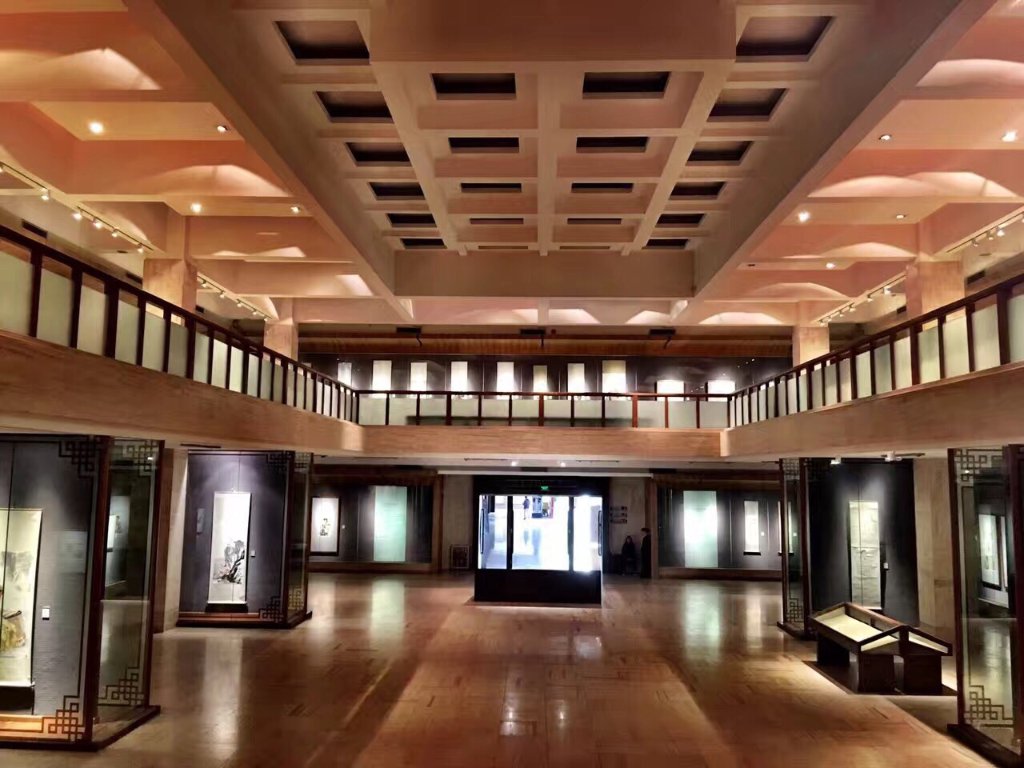 https://mdw-travel-data-us-east-1.s3.amazonaws.com/img/country/China/Guangzhou-Museum-of-Art/img_00.jpg