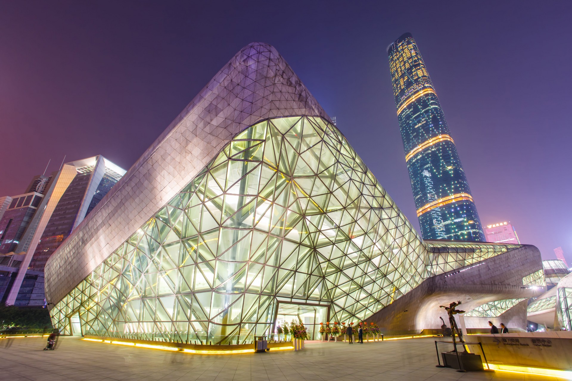 https://mdw-travel-data-us-east-1.s3.amazonaws.com/img/country/China/Guangzhou-Opera-House/img_05.jpg