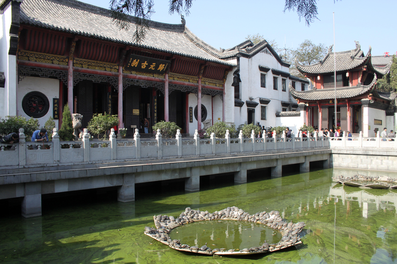 https://mdw-travel-data-us-east-1.s3.amazonaws.com/img/country/China/Guiyuan-Temple/img_01.jpg