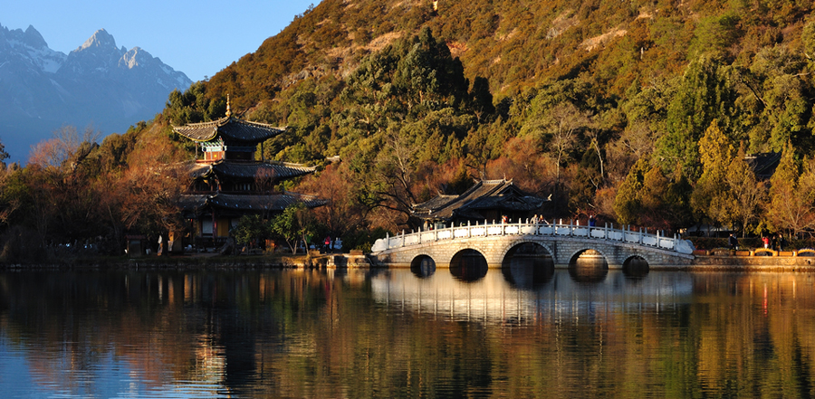 https://mdw-travel-data-us-east-1.s3.amazonaws.com/img/country/China/Heilongtan-Park/img_01.jpg