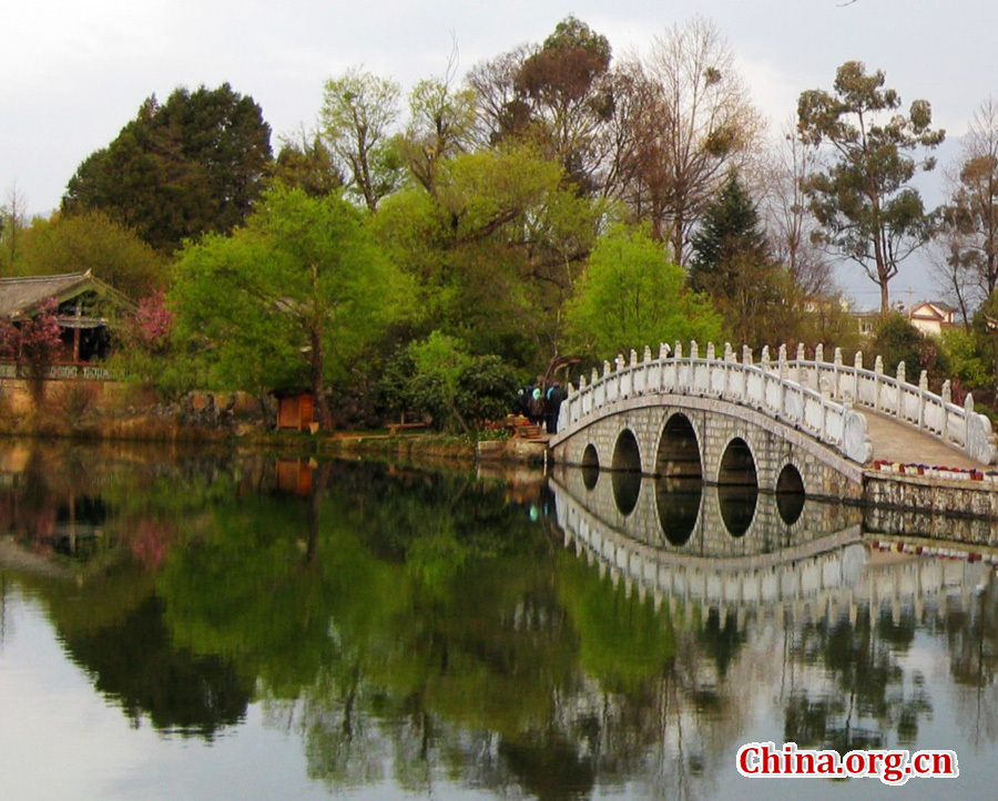 https://mdw-travel-data-us-east-1.s3.amazonaws.com/img/country/China/Heilongtan-Park/img_02.jpg