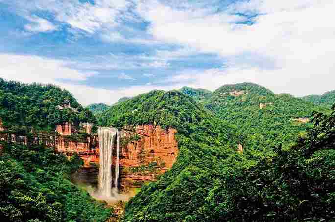 https://mdw-travel-data-us-east-1.s3.amazonaws.com/img/country/China/Jiangjin-Shuangshan-Scenic-Area/img_03.jpg