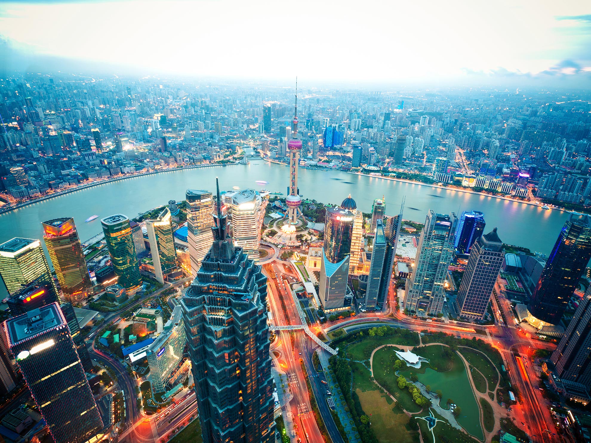 https://mdw-travel-data-us-east-1.s3.amazonaws.com/img/country/China/Jin-Mao-Tower/img_02.jpg