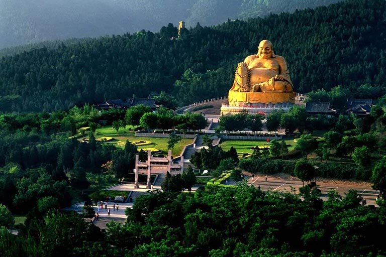 https://mdw-travel-data-us-east-1.s3.amazonaws.com/img/country/China/Jinan-Hundred-Flower-Pond/img_01.jpg