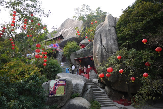 https://mdw-travel-data-us-east-1.s3.amazonaws.com/img/country/China/Jingangshan/img_01.jpg