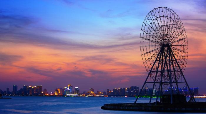 https://mdw-travel-data-us-east-1.s3.amazonaws.com/img/country/China/Jinji-Lake/img_03.jpg