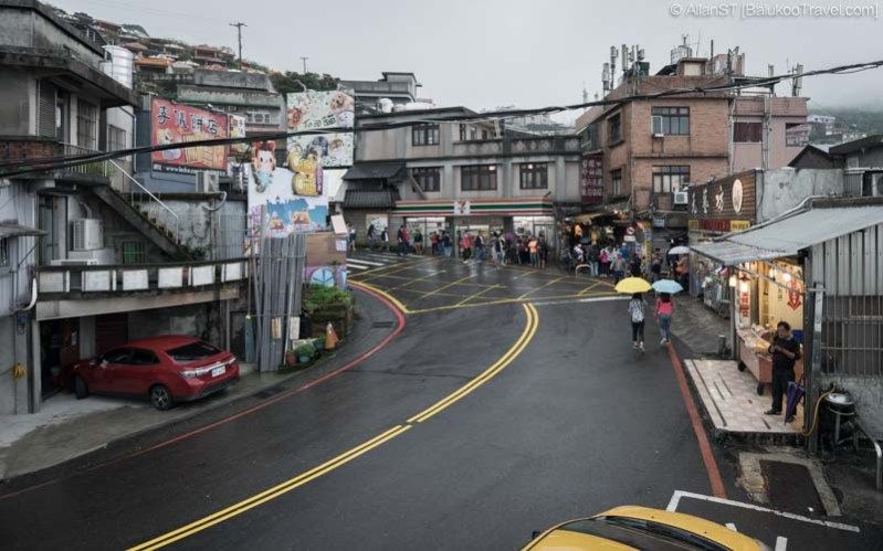 https://mdw-travel-data-us-east-1.s3.amazonaws.com/img/country/China/Jiufen-Old-Street/img_01.jpg