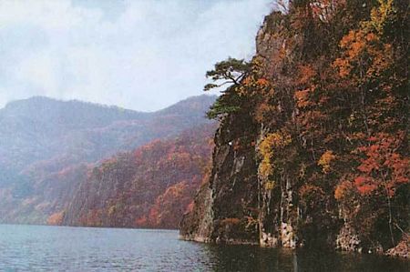 https://mdw-travel-data-us-east-1.s3.amazonaws.com/img/country/China/Kuandian-Manchu-Autonomous-County/img_02.jpg
