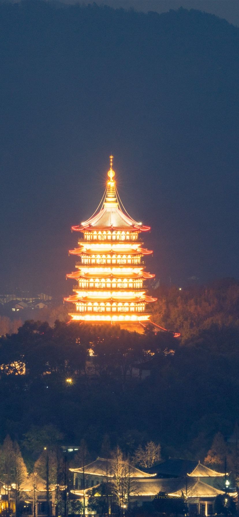 https://mdw-travel-data-us-east-1.s3.amazonaws.com/img/country/China/Leifeng-Pagoda/img_01.jpg