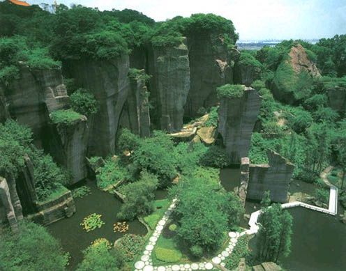https://mdw-travel-data-us-east-1.s3.amazonaws.com/img/country/China/Lianhua-Mountain-Park/img_02.jpg