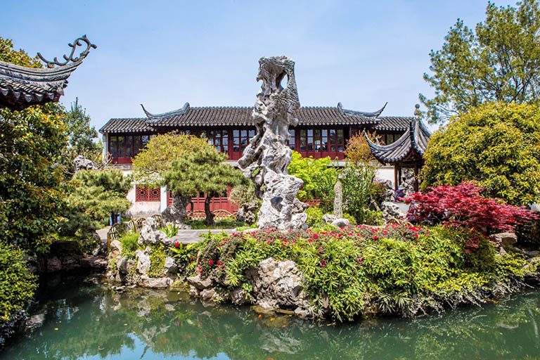 https://mdw-travel-data-us-east-1.s3.amazonaws.com/img/country/China/Lingering-Garden/img_03.jpg