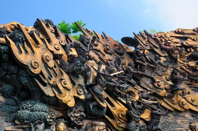 https://mdw-travel-data-us-east-1.s3.amazonaws.com/img/country/China/Lingshan-Scenic-Area/img_03.jpg