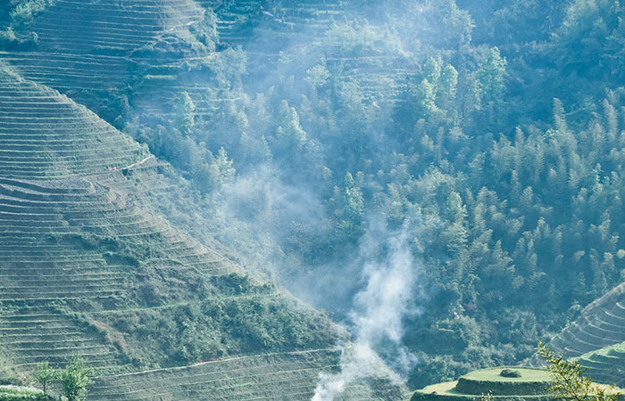 https://mdw-travel-data-us-east-1.s3.amazonaws.com/img/country/China/Longji-Rice-Terraces/img_03.jpg