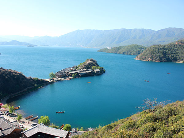 https://mdw-travel-data-us-east-1.s3.amazonaws.com/img/country/China/Lugu-Lake/img_02.jpg