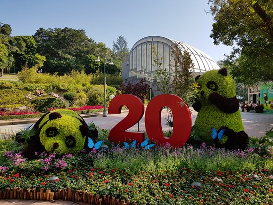 https://mdw-travel-data-us-east-1.s3.amazonaws.com/img/country/China/Macau-Giant-Panda-Pavilion/img_01.jpg