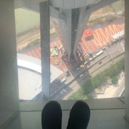 https://mdw-travel-data-us-east-1.s3.amazonaws.com/img/country/China/Macau-Tower-Convention-&-Entertainment-Centre/img_02.jpg