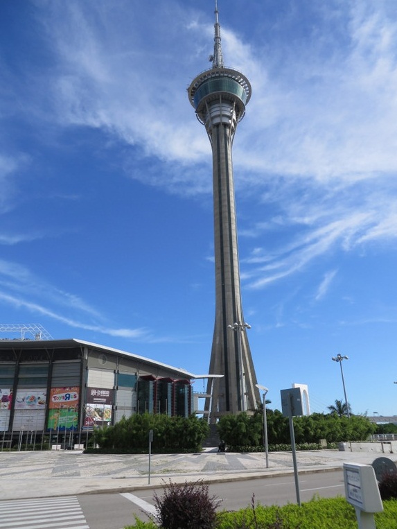 https://mdw-travel-data-us-east-1.s3.amazonaws.com/img/country/China/Macau-Tower/img_04.jpg