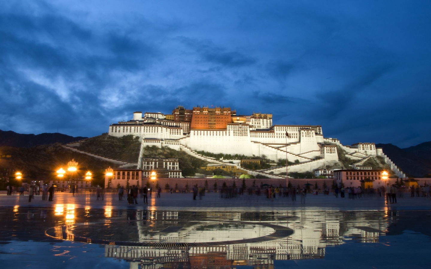 https://mdw-travel-data-us-east-1.s3.amazonaws.com/img/country/China/Mount-Fortress/img_02.jpg