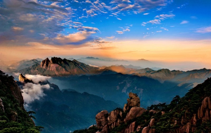 https://mdw-travel-data-us-east-1.s3.amazonaws.com/img/country/China/Mount-Jiugong/img_02.jpg