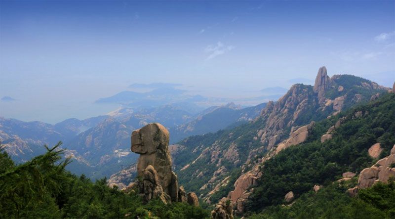 https://mdw-travel-data-us-east-1.s3.amazonaws.com/img/country/China/Mount-Lao-Scenic-Area/img_02.jpg