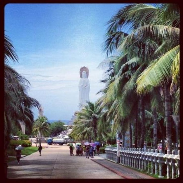 https://mdw-travel-data-us-east-1.s3.amazonaws.com/img/country/China/Nanhai-Temple/img_02.jpg
