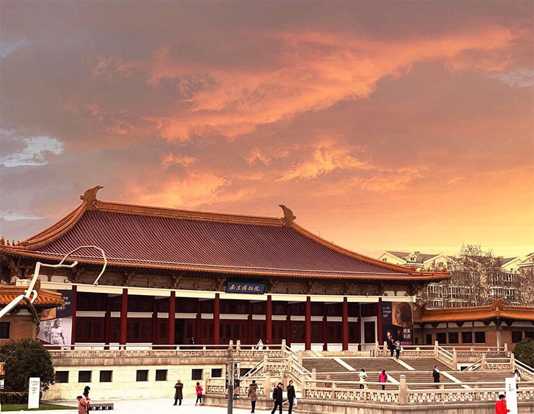 https://mdw-travel-data-us-east-1.s3.amazonaws.com/img/country/China/Nanjing-Museum/img_04.jpg