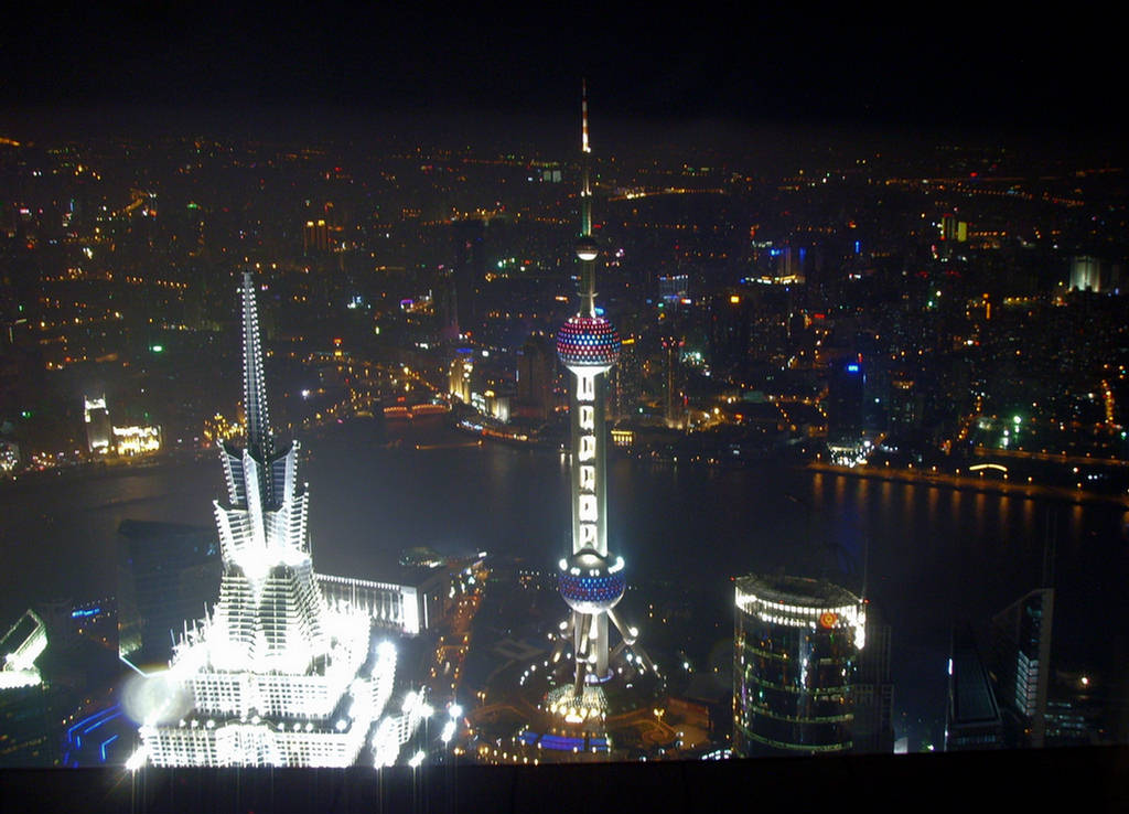 https://mdw-travel-data-us-east-1.s3.amazonaws.com/img/country/China/Oriental-Pearl-Tower/img_03.jpg