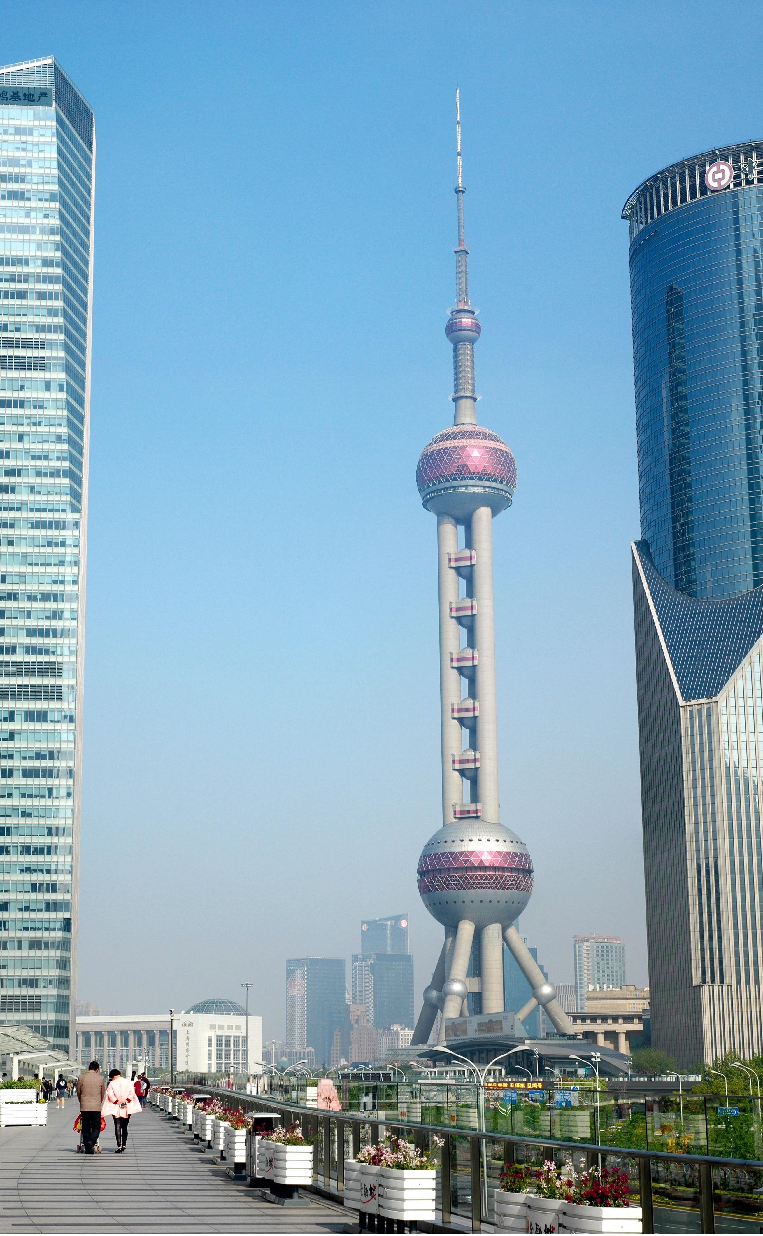 https://mdw-travel-data-us-east-1.s3.amazonaws.com/img/country/China/Oriental-Pearl-Tower/img_05.jpg