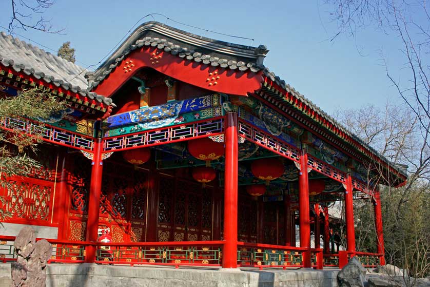 https://mdw-travel-data-us-east-1.s3.amazonaws.com/img/country/China/Prince-Gongs-Mansion/img_00.jpg