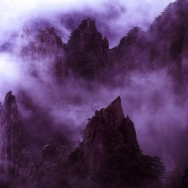 https://mdw-travel-data-us-east-1.s3.amazonaws.com/img/country/China/Purple-Mountain/img_00.jpg