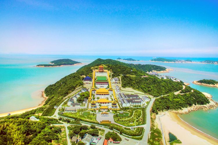 https://mdw-travel-data-us-east-1.s3.amazonaws.com/img/country/China/Putuo-Mountain/img_01.jpg