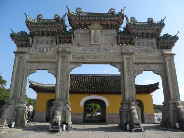 https://mdw-travel-data-us-east-1.s3.amazonaws.com/img/country/China/Putuo-Mountain/img_03.jpg