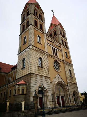 https://mdw-travel-data-us-east-1.s3.amazonaws.com/img/country/China/Qingdao-Catholic-Church/img_01.jpg