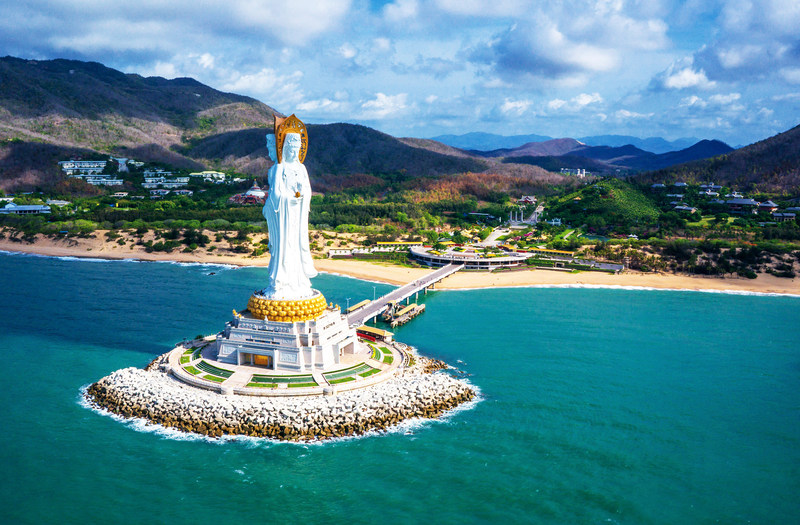 https://mdw-travel-data-us-east-1.s3.amazonaws.com/img/country/China/Sanya-Monkey-Island/img_02.jpg