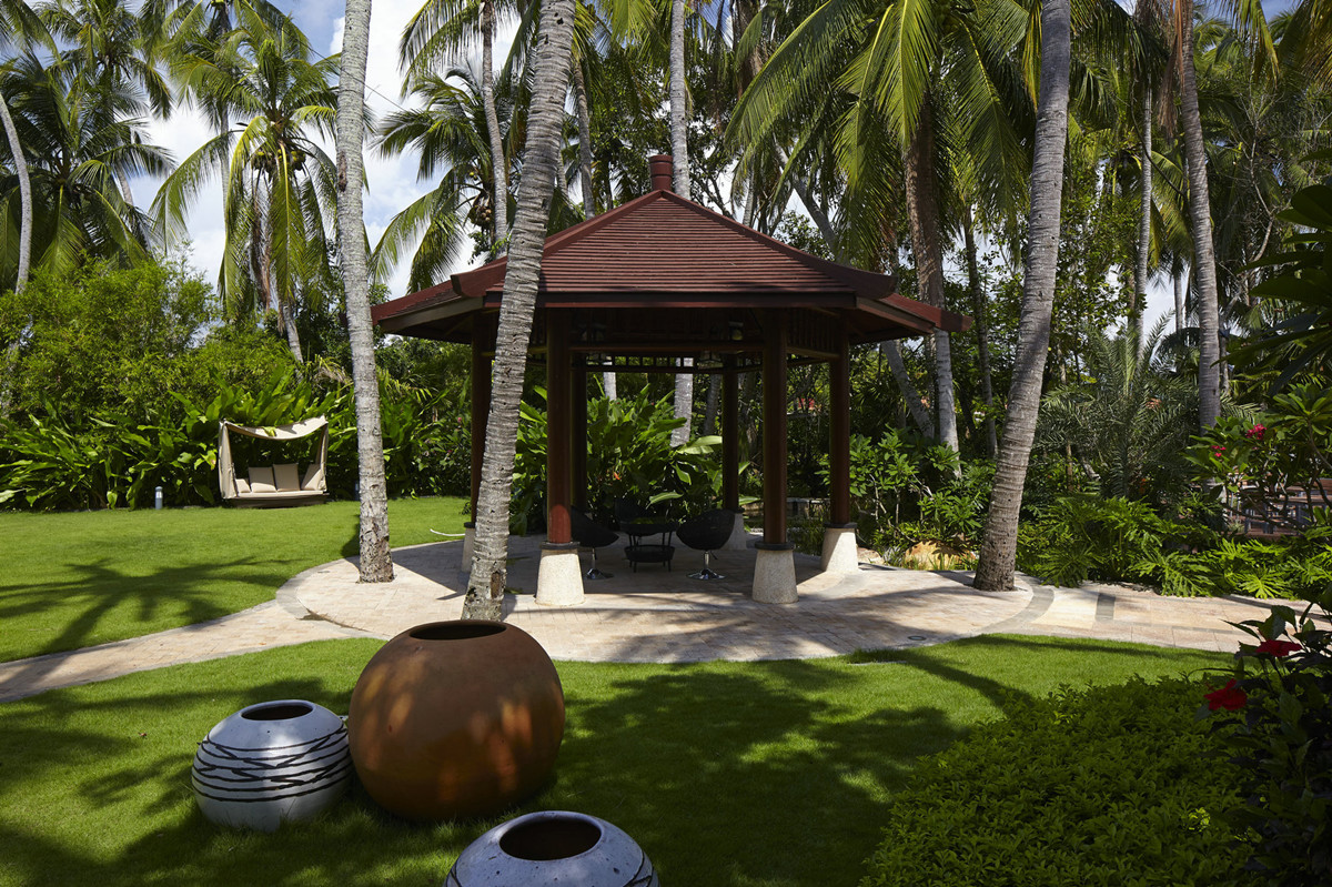 https://mdw-travel-data-us-east-1.s3.amazonaws.com/img/country/China/Sanya-Tianyuan-Hot-Springs-Resort/img_02.jpg