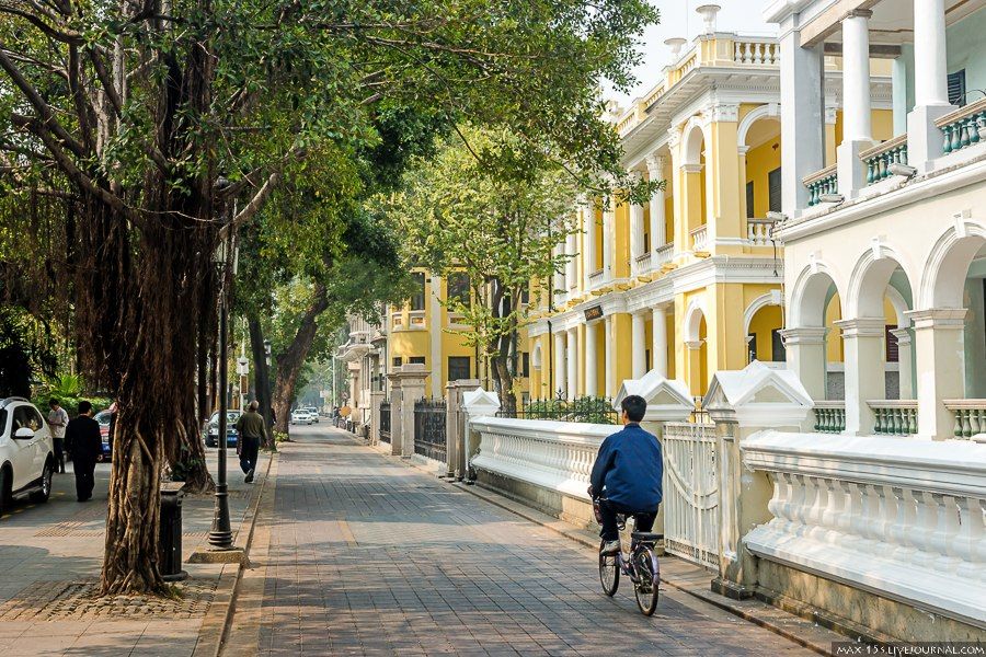 https://mdw-travel-data-us-east-1.s3.amazonaws.com/img/country/China/Shamian-Island/img_01.jpg
