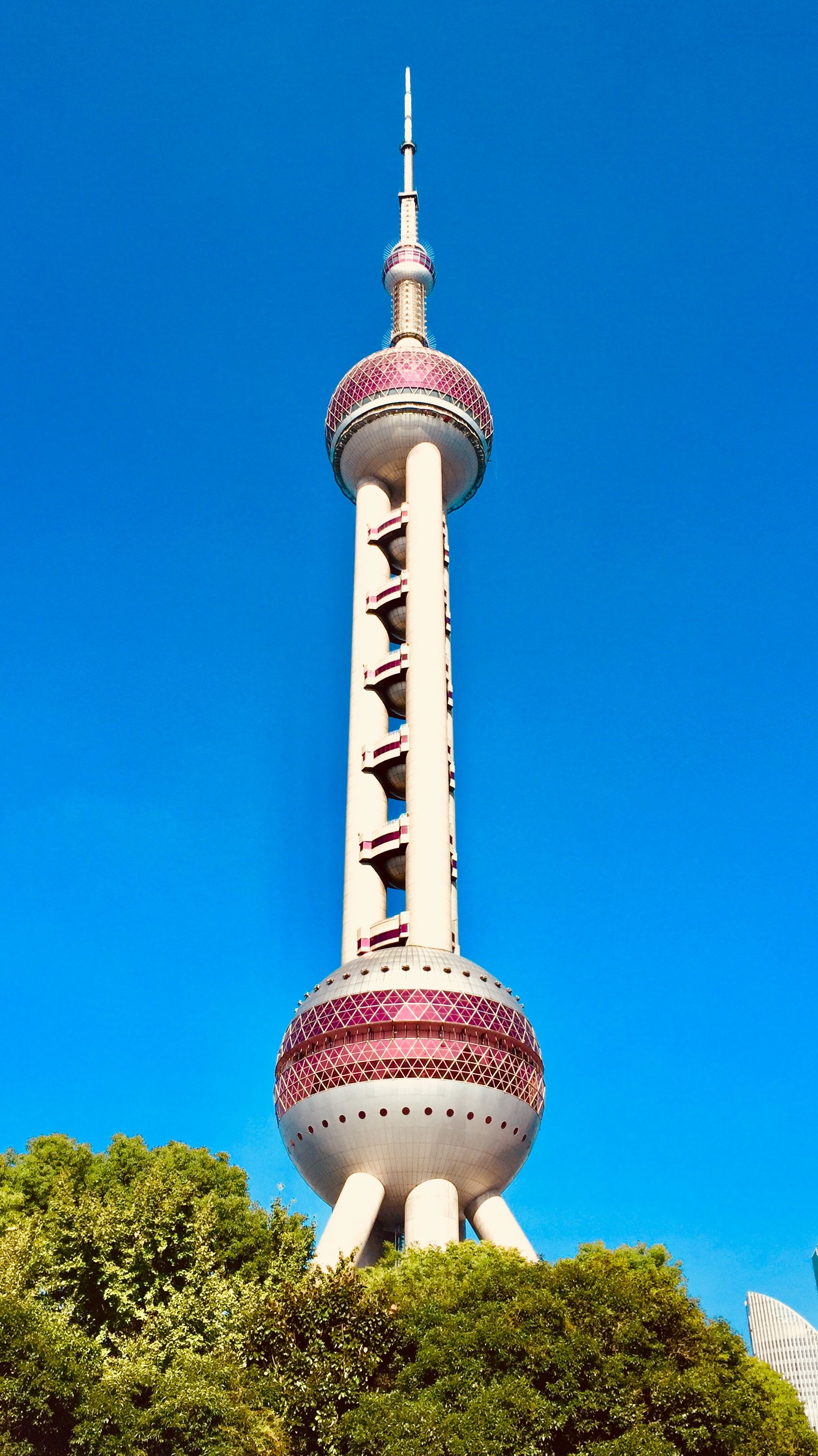 https://mdw-travel-data-us-east-1.s3.amazonaws.com/img/country/China/Shanghai-Oriental-Pearl-Tower/img_03.jpg