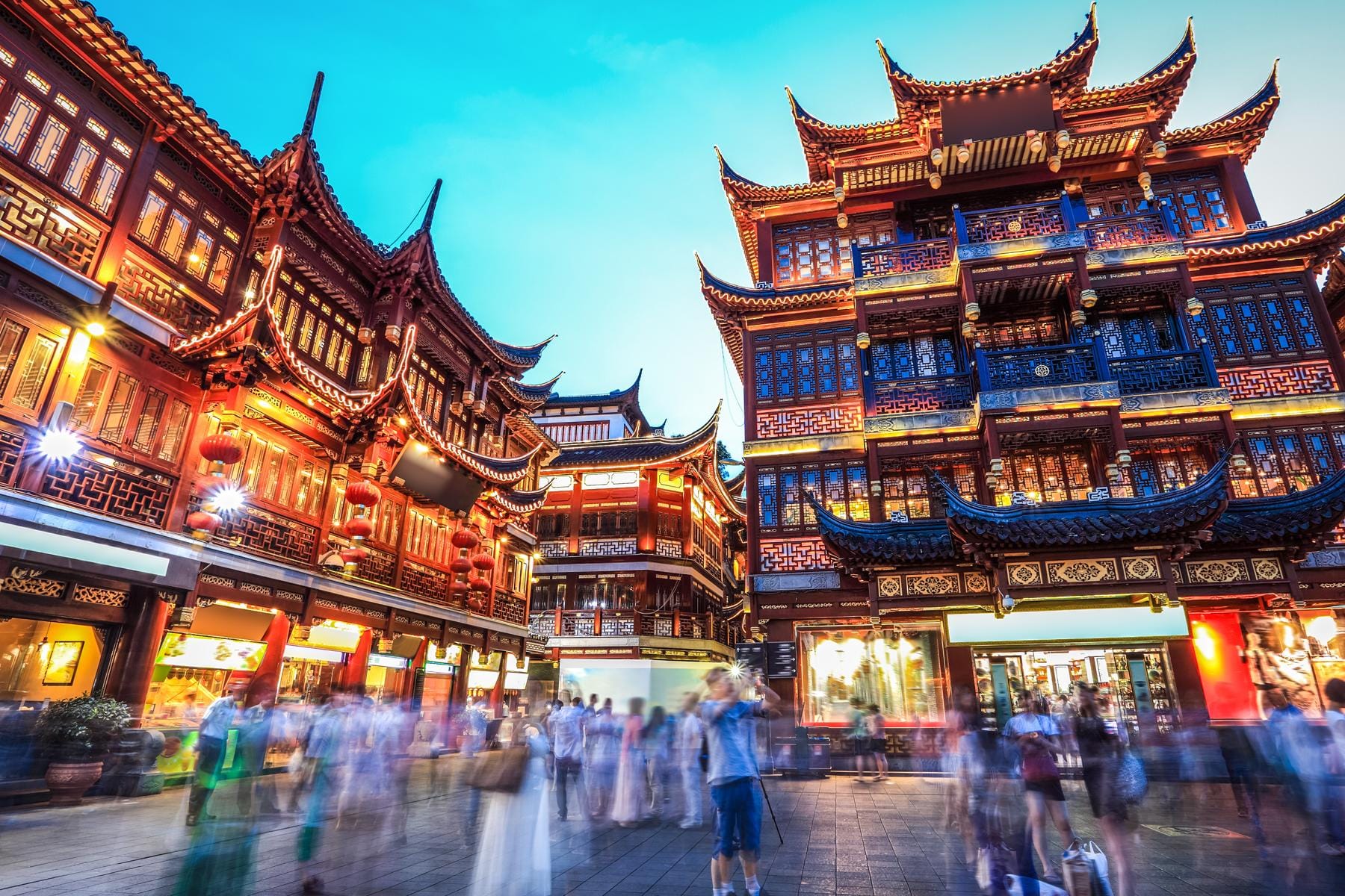 https://mdw-travel-data-us-east-1.s3.amazonaws.com/img/country/China/Shanghai-Tower/img_04.jpg