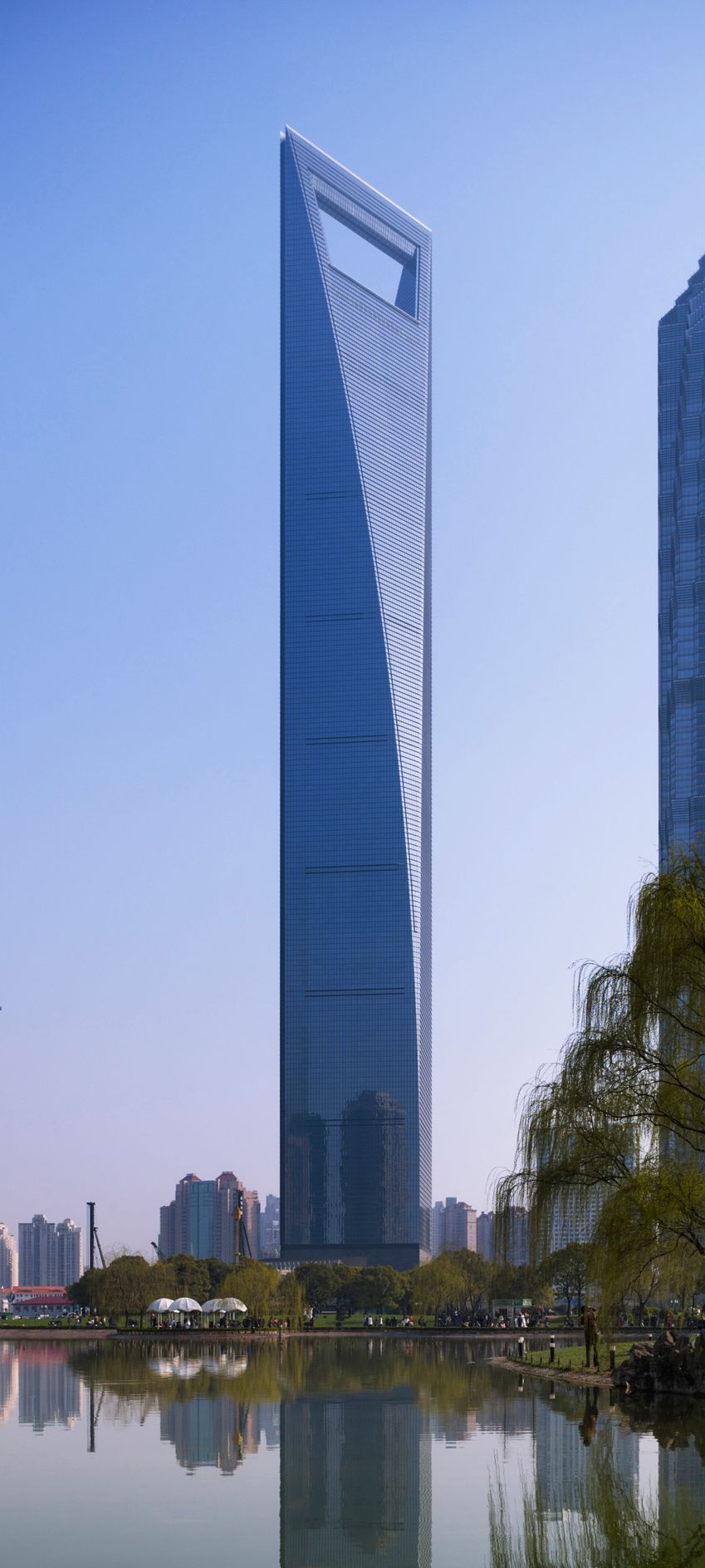 https://mdw-travel-data-us-east-1.s3.amazonaws.com/img/country/China/Shanghai-World-Financial-Center/img_01.jpg